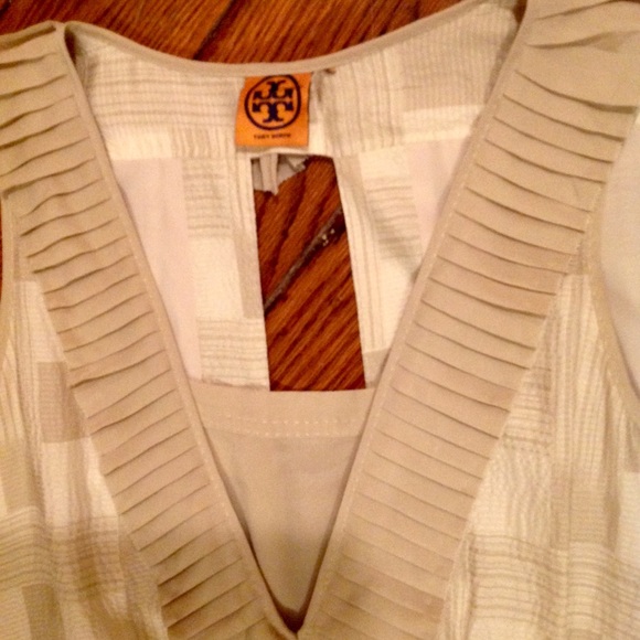 🌼 Tori Burch Dress 🌼 - Picture 2 of 4